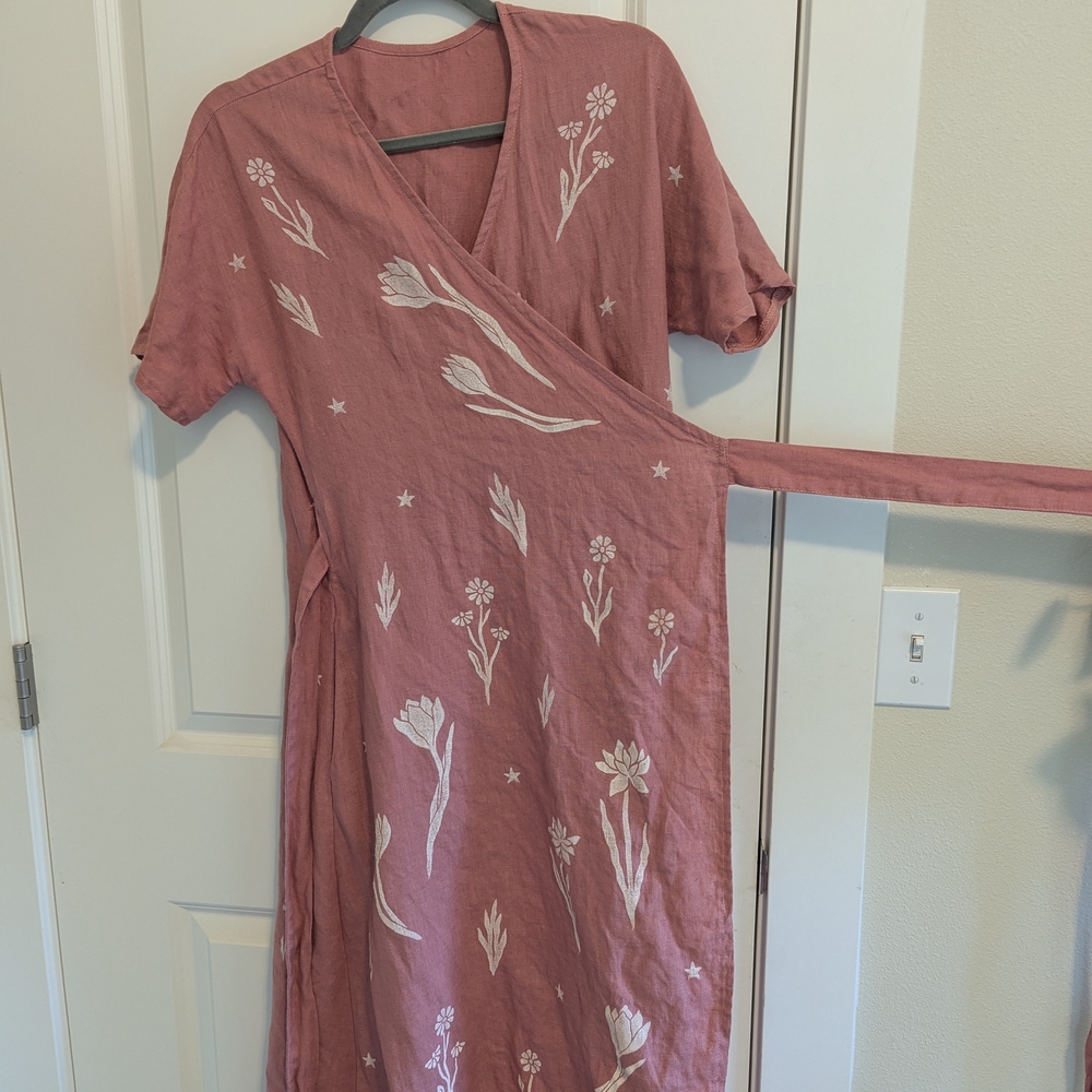 Floral Mauve Wrap Dress With Pockets